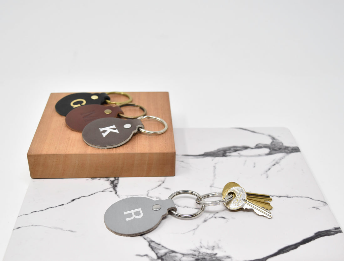 Personalized Leather Circle Key Fob