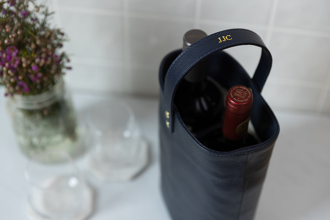 Contemporary Double Wine Tote Navy / 9 x 10 x 4