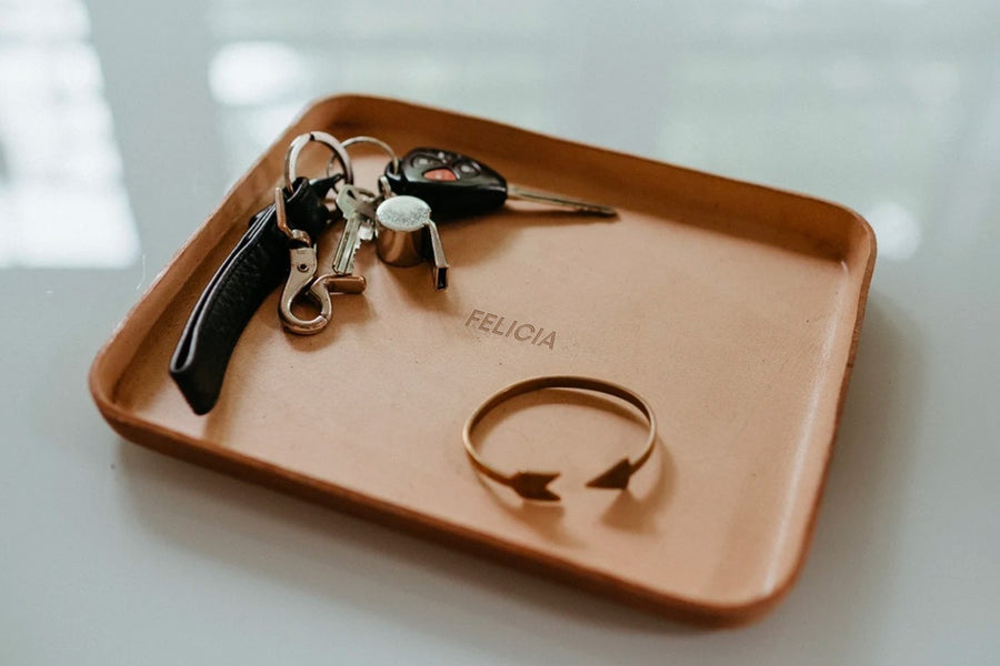 Molded Leather Valet Tray